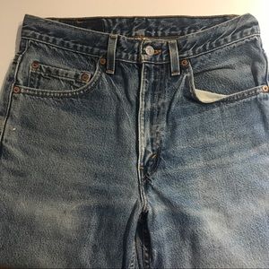 Levi's 517 Boot Cut 32 x 30 Distressed Jean A1428